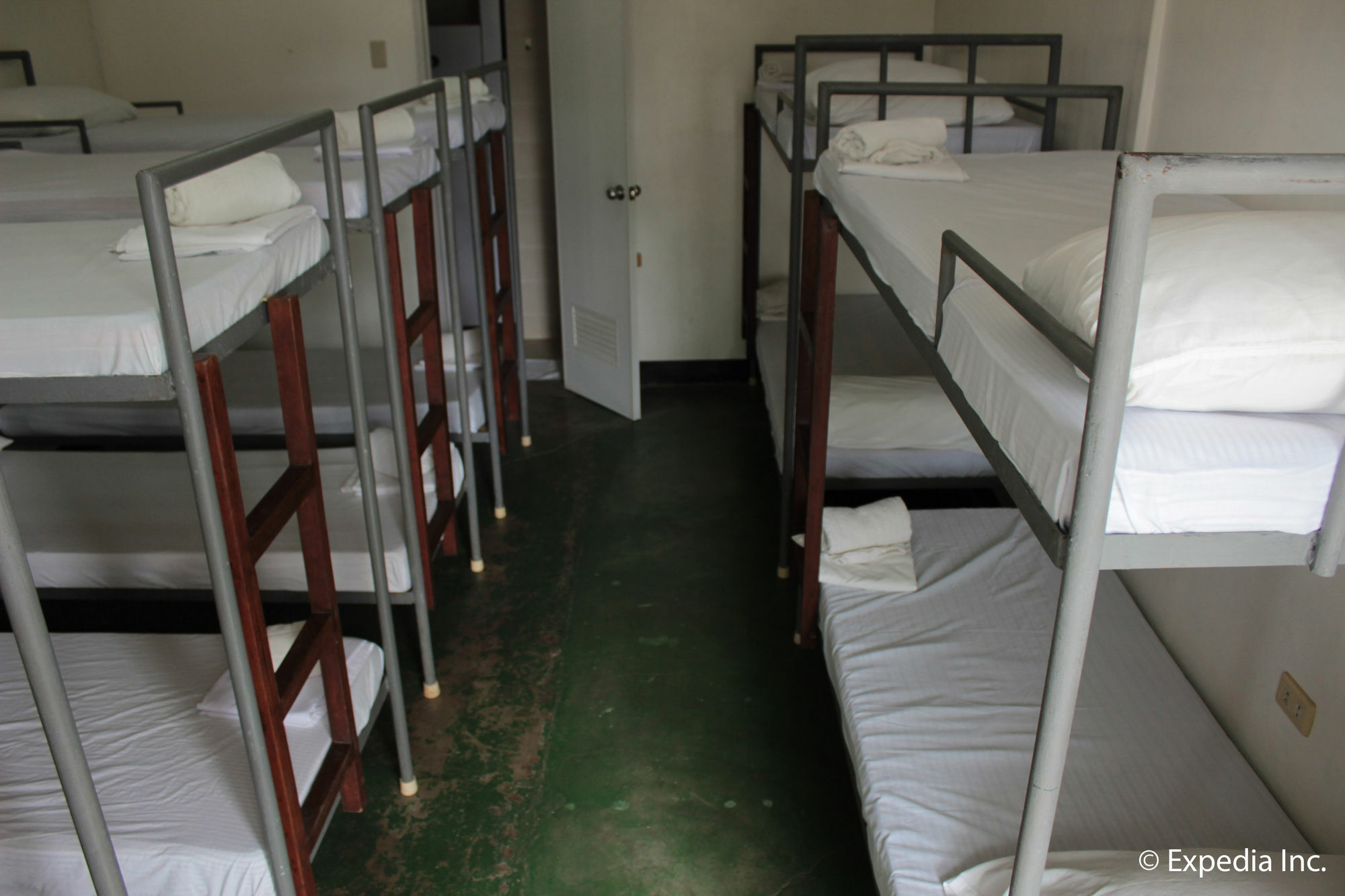 Reddoorz Plus Near Vigan Convention Center المظهر الخارجي الصورة