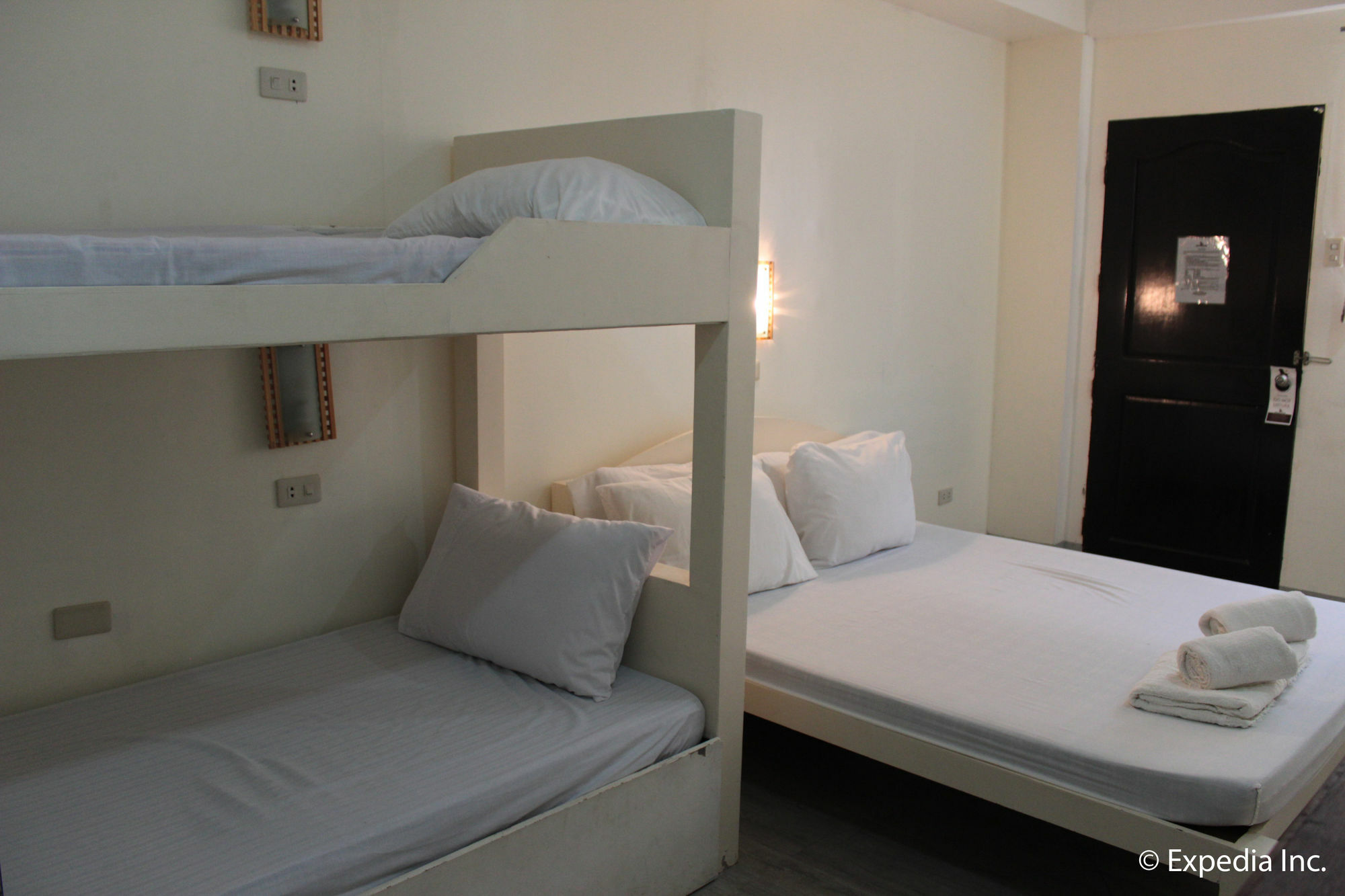 Reddoorz Plus Near Vigan Convention Center المظهر الخارجي الصورة